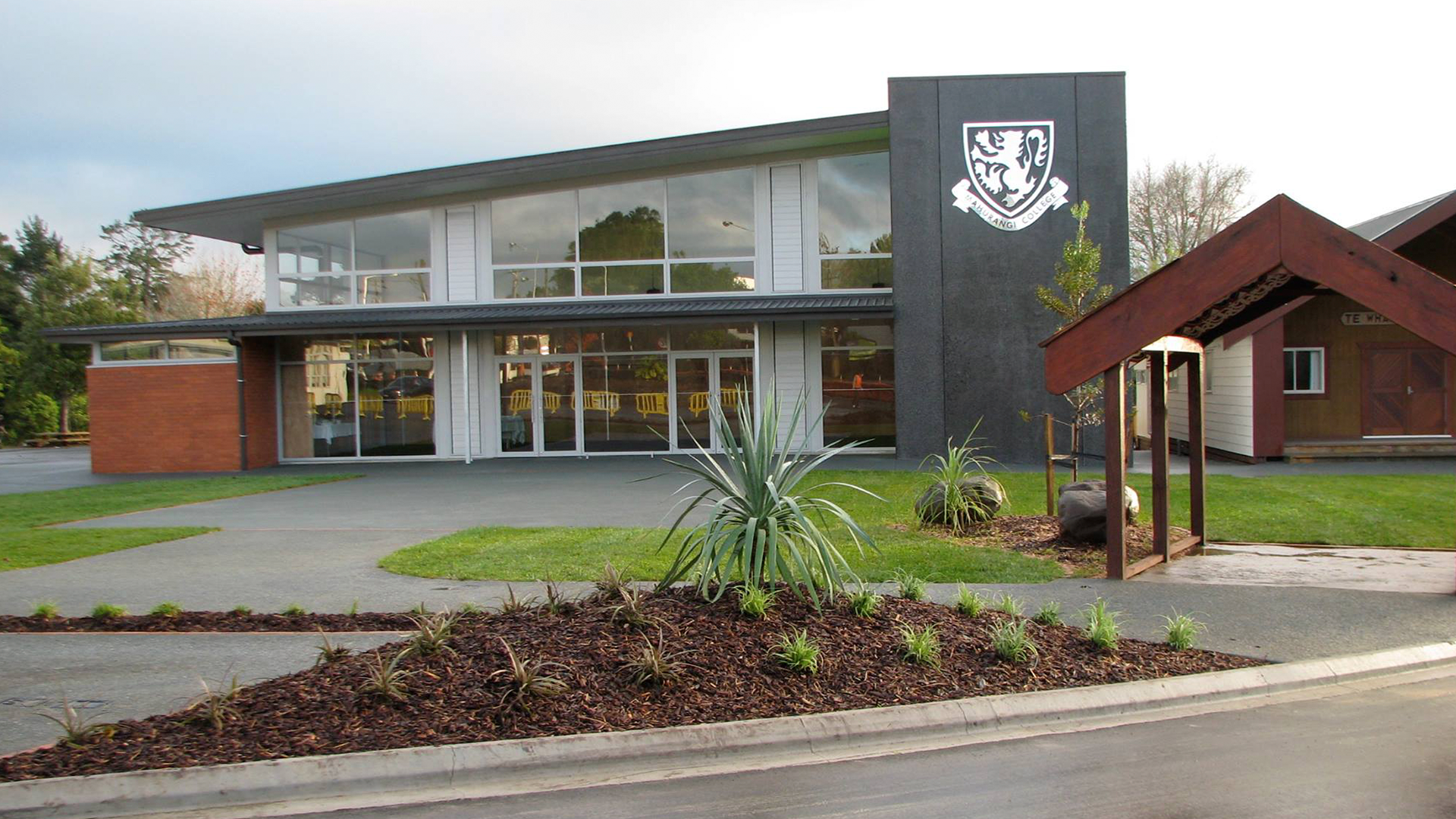 Mahurangi College