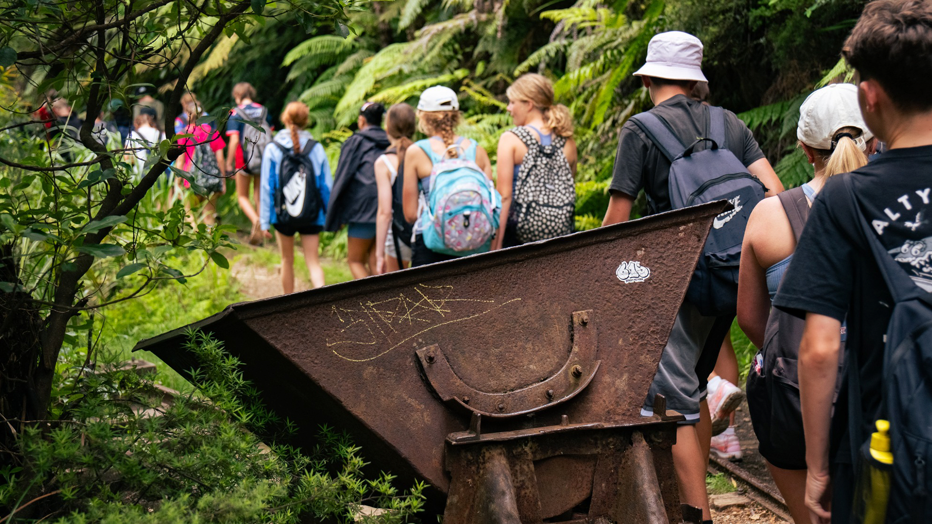 Mahurangi College